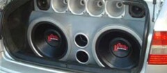 som-automotivo-varginha-1376759321